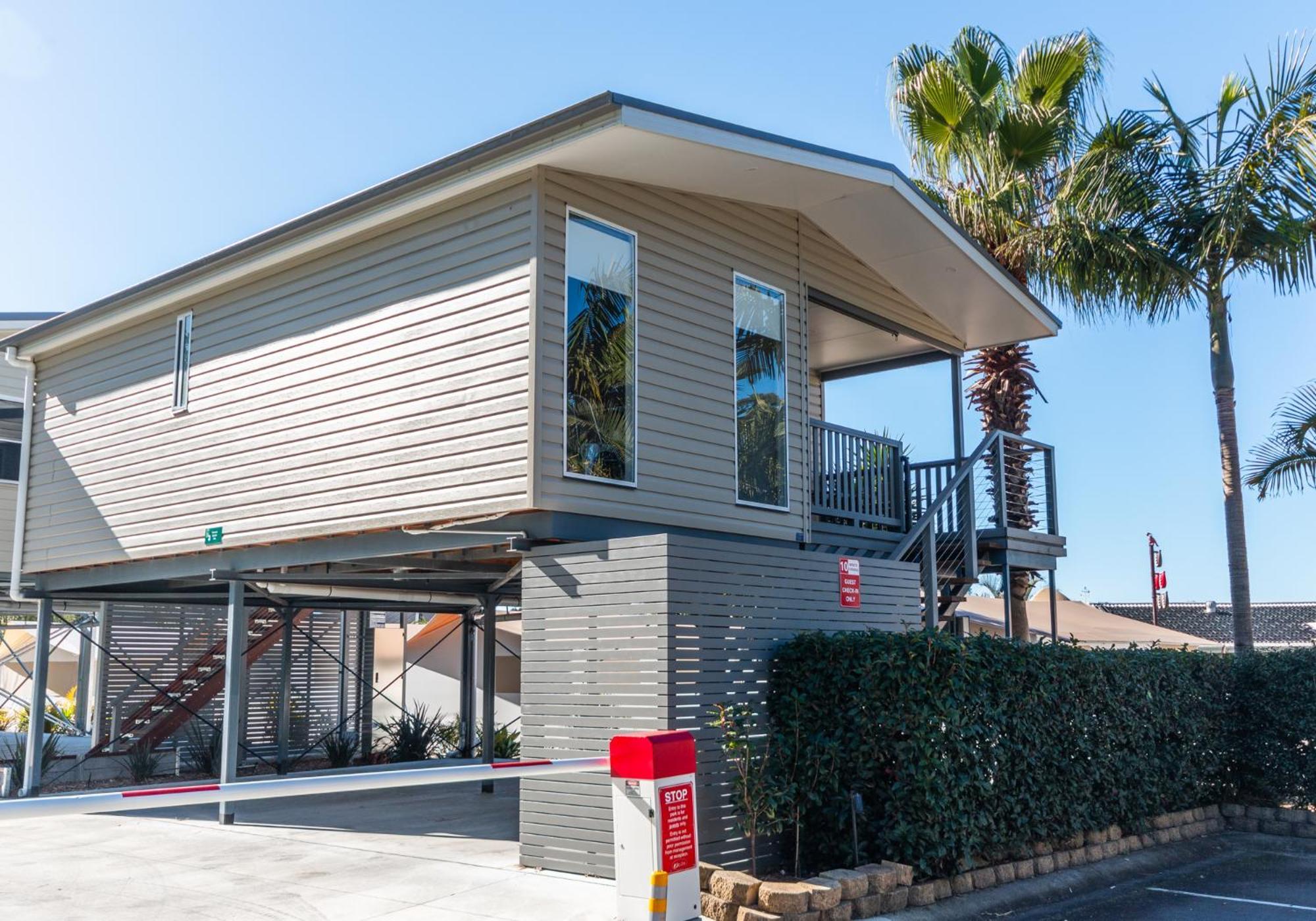 Jervis Bay Holiday Park Хаскиссон Номер фото