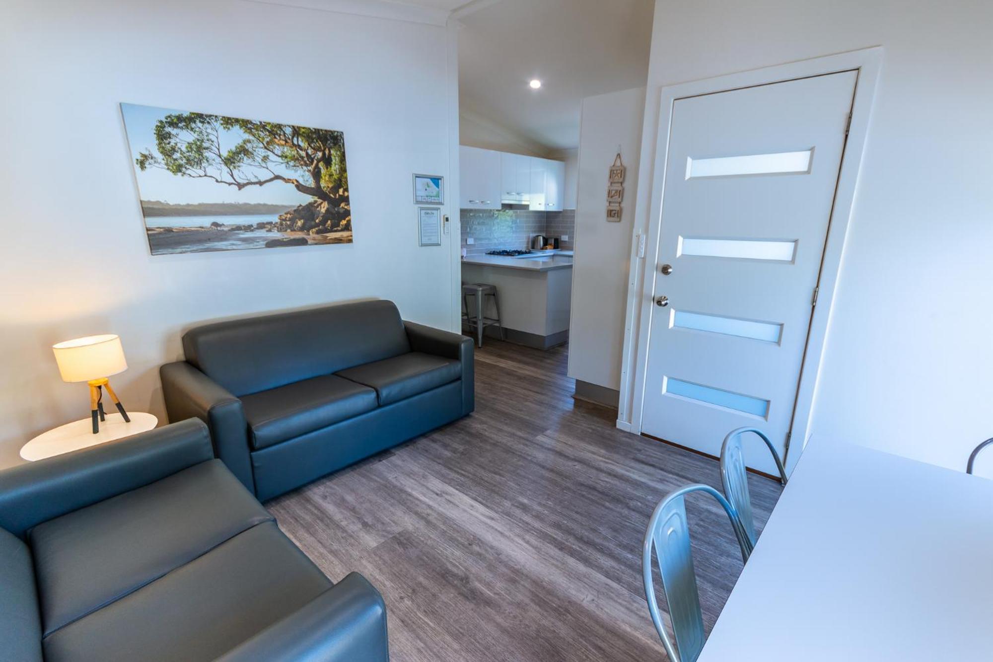 Jervis Bay Holiday Park Хаскиссон Номер фото